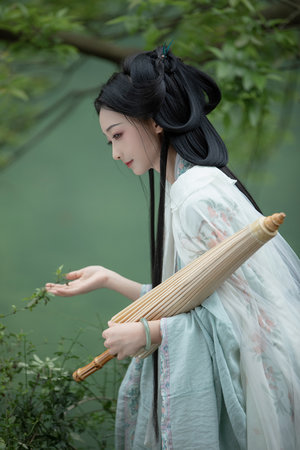 丁度电影《肉》